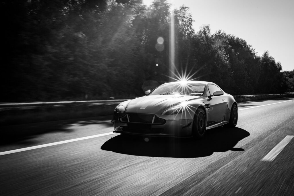 50mmlux.com Aston Martin